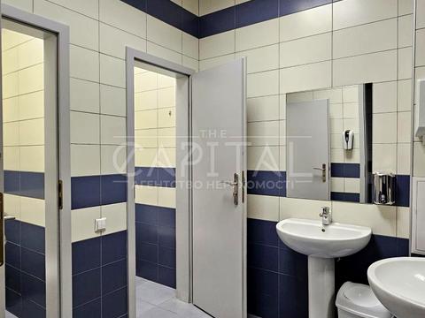 комерційна за адресою Миколи Міхновського бульв. (Дружби народів), 19-А