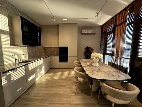 квартира по адресу Андрея Верхогляда ул. (Михайла Драгомирова), 17-В