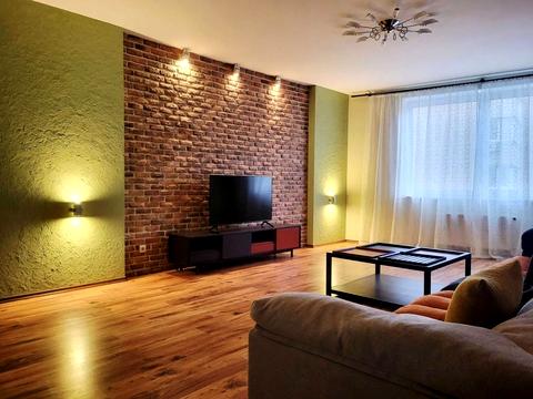 квартира по адресу Раисы Окипной ул., 10