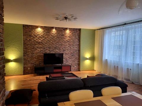 квартира по адресу Раисы Окипной ул., 10