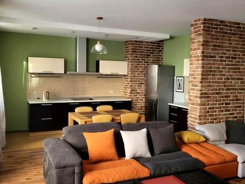 квартира по адресу Раисы Окипной ул., 10