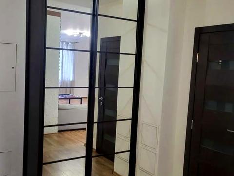 квартира по адресу Раисы Окипной ул., 10