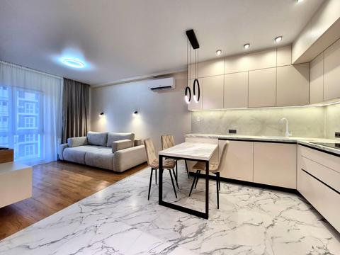 квартира за адресою Михайла Максимовича вул. (Онуфрія Трутенка), 28-Е