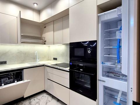 квартира за адресою Михайла Максимовича вул. (Онуфрія Трутенка), 28-Е