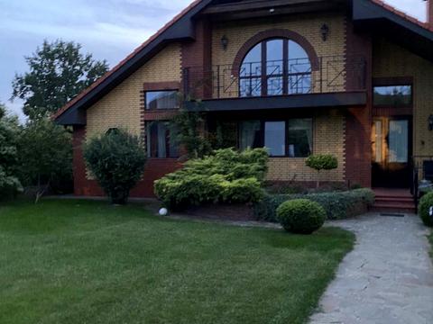 будинок за адресою Абрикосова вул.