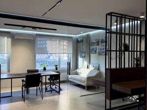 комерційна за адресою Академіка Заболотного вул., 1-А