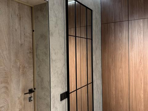 комерційна за адресою Академіка Заболотного вул., 1-А