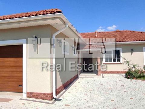 дом по адресу  ул.