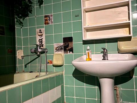 комерційна за адресою Лютеранська вул., 7/10