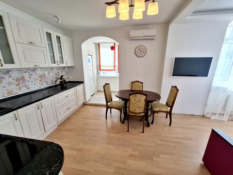 квартира по адресу Феодосийская ул., 3-В