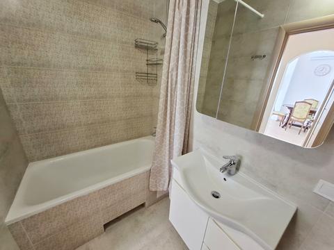 квартира по адресу Феодосийская ул., 3-В