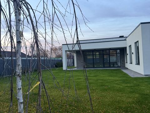 дом по адресу Розкішна