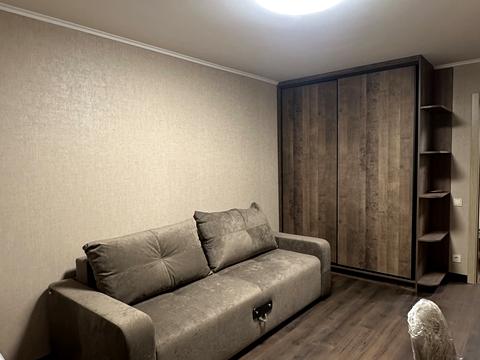 квартира по адресу Голосеевский просп. (40-летия Октября), 74-А