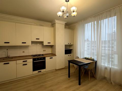 квартира за адресою Журавлина вул., 4