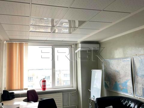 комерційна за адресою Соборності просп. (Возз'єднання), 7-А