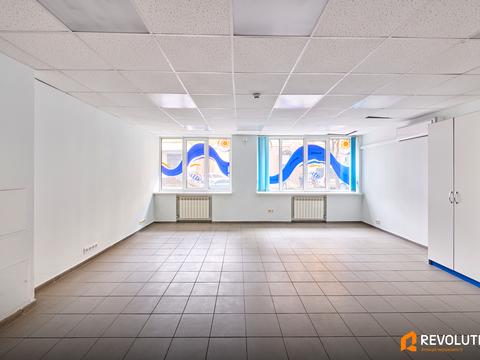 комерційна за адресою Тараса Шевченка бульв., 38