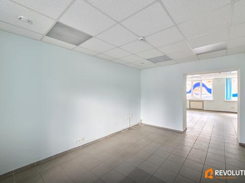 комерційна за адресою Тараса Шевченка бульв., 38