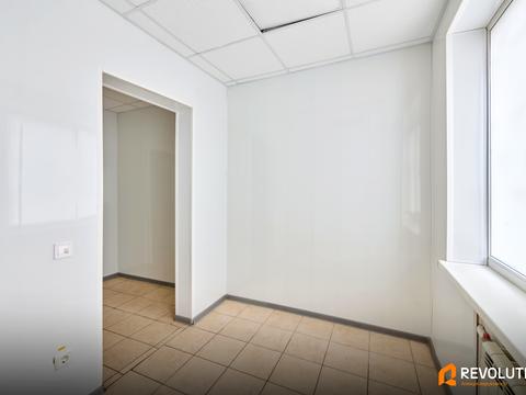 комерційна за адресою Миколи Кибальчича вул., 9