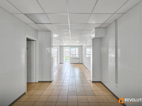 комерційна за адресою Миколи Кибальчича вул., 9