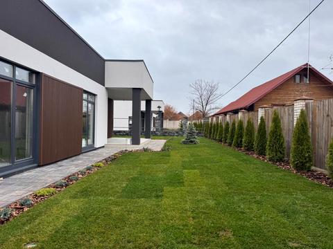 будинок за адресою Київ, Центральна вул.