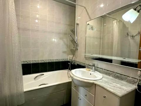 квартира за адресою Микільсько-Слобідська вул., 6-Б