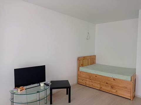 квартира по адресу Ревуцкого ул., 40-Г