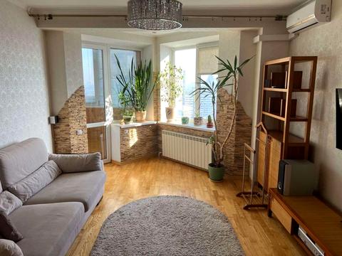 квартира по адресу Здолбуновская ул., 3-Г