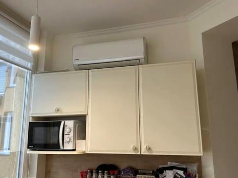 квартира за адресою Абрикосова вул., 8