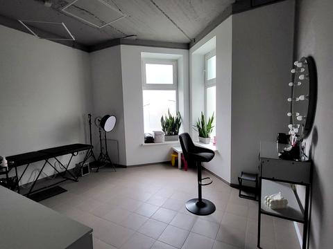 комерційна за адресою Київська вул., 37