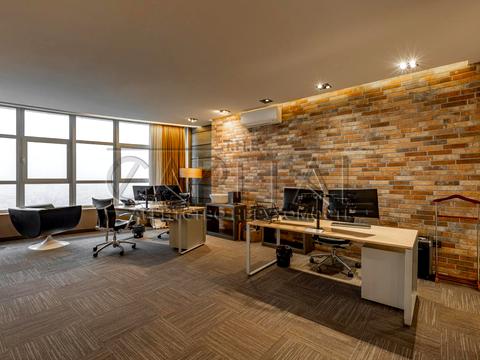 коммерческая по адресу Кловский спуск, 7а