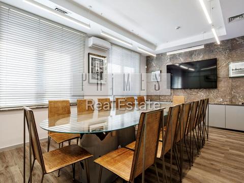 коммерческая по адресу Миколы Бажана просп., 26