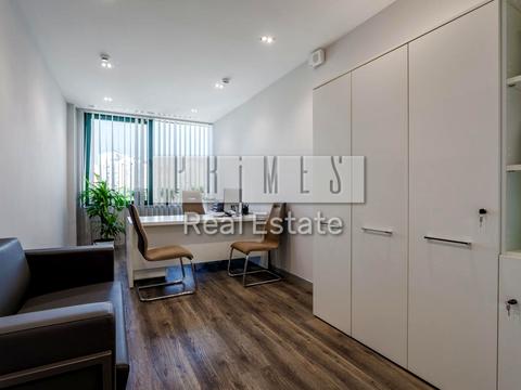 коммерческая по адресу Миколы Бажана просп., 26