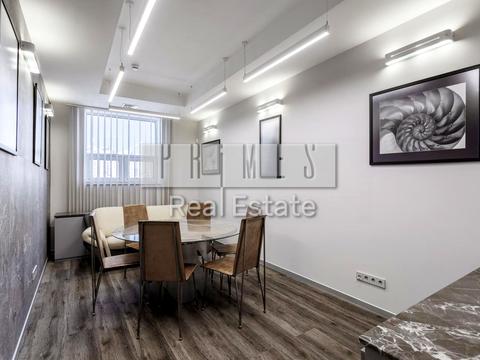 коммерческая по адресу Миколы Бажана просп., 26