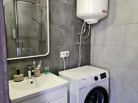 квартира по адресу Салютная ул., 2