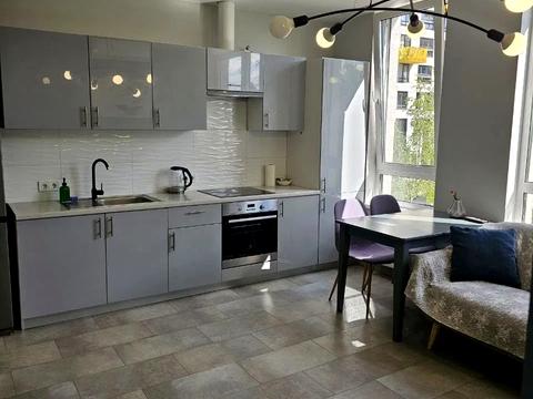 квартира по адресу Салютная ул., 2