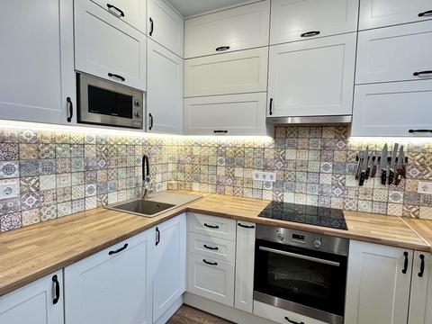 квартира за адресою Олександра Олеся вул., 4-Б