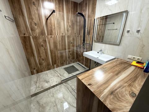 квартира по адресу Днепровская набережная ул., 18-Б