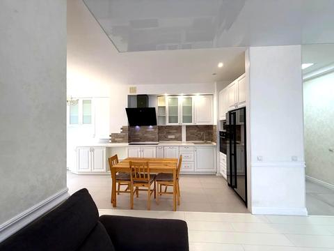 квартира за адресою Дмитра Луценка вул. (Крейсера "Аврора"), 14