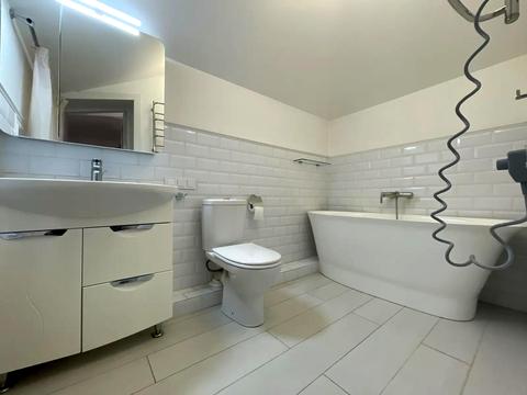 дом по адресу Вишнёвая ул., 18