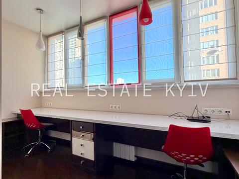 квартира за адресою Валерія Лобановського просп. (Червонозоряний), 4-Ж