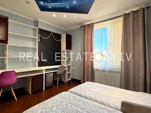 квартира за адресою Валерія Лобановського просп. (Червонозоряний), 4-Ж