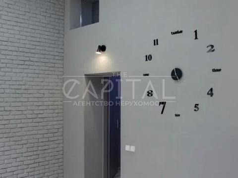 комерційна за адресою Юрія Іллєнка вул. (Мельникова), 12-А