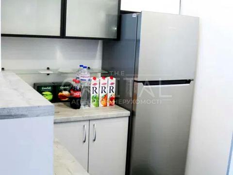 комерційна за адресою Соборності просп. (Возз'єднання), 30-А