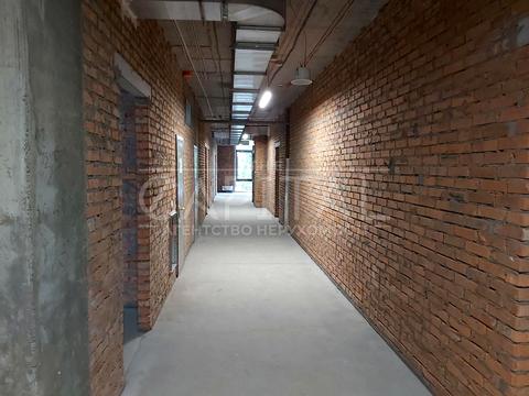 комерційна за адресою Деміївська вул., 27