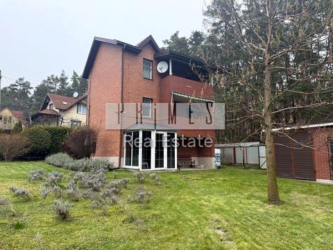 будинок за адресою Київська вул., 7а