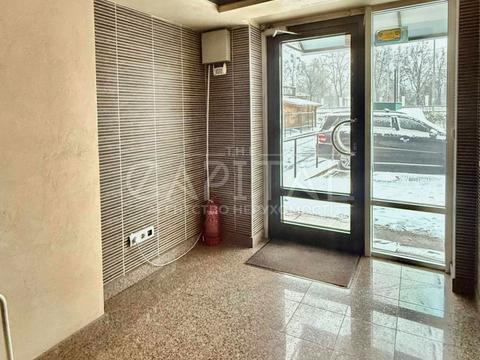 комерційна за адресою Голосіївський просп. (40-річчя Жовтня), 130/57