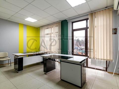 комерційна за адресою Світла вул., 3