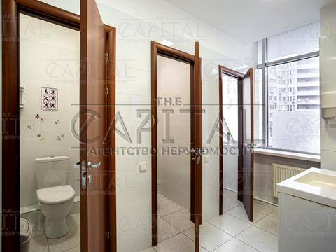 комерційна за адресою Митрополита Андрея Шептицького вул. (Анатолія Луначарського), 4