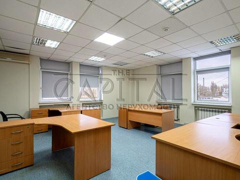 комерційна за адресою Олекси Тихого вул. (Виборзька), 50