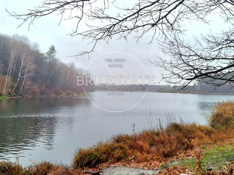 дом по адресу Столична ул.